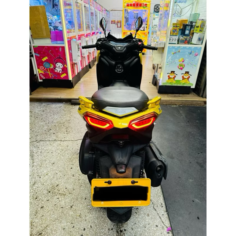 YAMAHA X-MAX 300 - 中古/二手車出售中 YAMAHA XMAX300 2018 少騎 才1萬1 有行車記錄器 | 輪泰車業