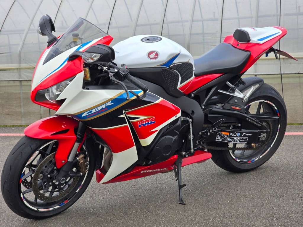 HONDA CBR1000RR - 中古/二手車出售中 [出售] 2016年 HONDA CBR1000RR ABS | 老爹重機