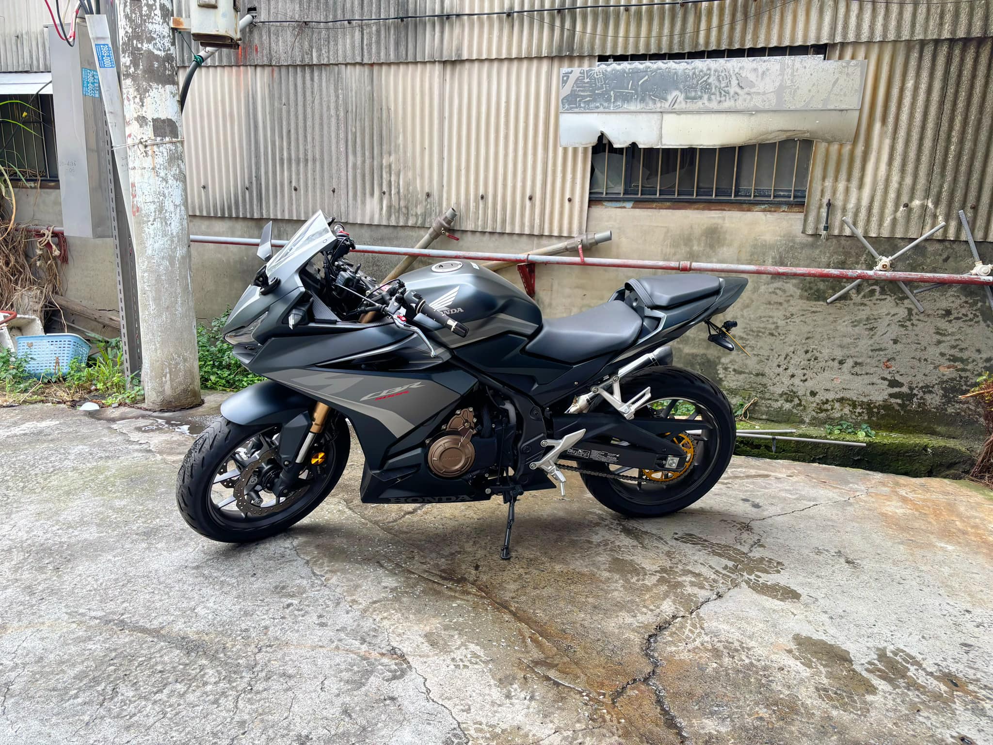 HONDA CBR500R - 中古/二手車出售中 HONDA CBR500R 倒叉 雙碟版 台本車 | 個人自售