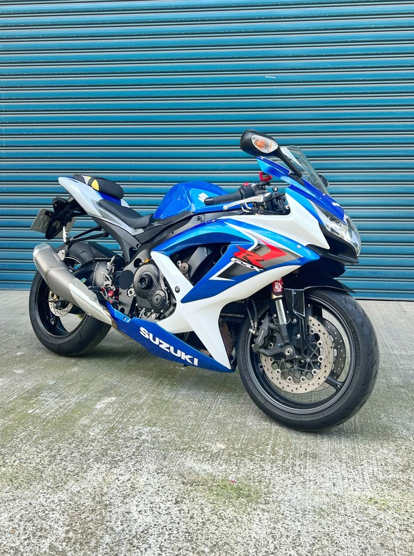 SUZUKI GSX-R600 - 中古/二手車出售中 2010年 GSXR600 Arashi 腳踏後移、Rizoma 油杯、Lightech機油口蓋、離合器拉桿、強化齒盤、鏈條、Domino握把套 | 阿宏大型重機買賣