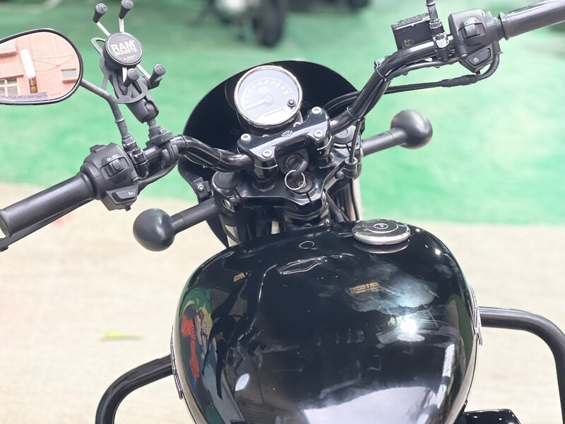 HARLEY DAVIDSON  SEREET - 中古/二手車出售中 哈雷 XG750 ABS 太古公司車 協助分期 換車 托運服務。 ​Line ID:@q0984380388 | 小菜輕重機