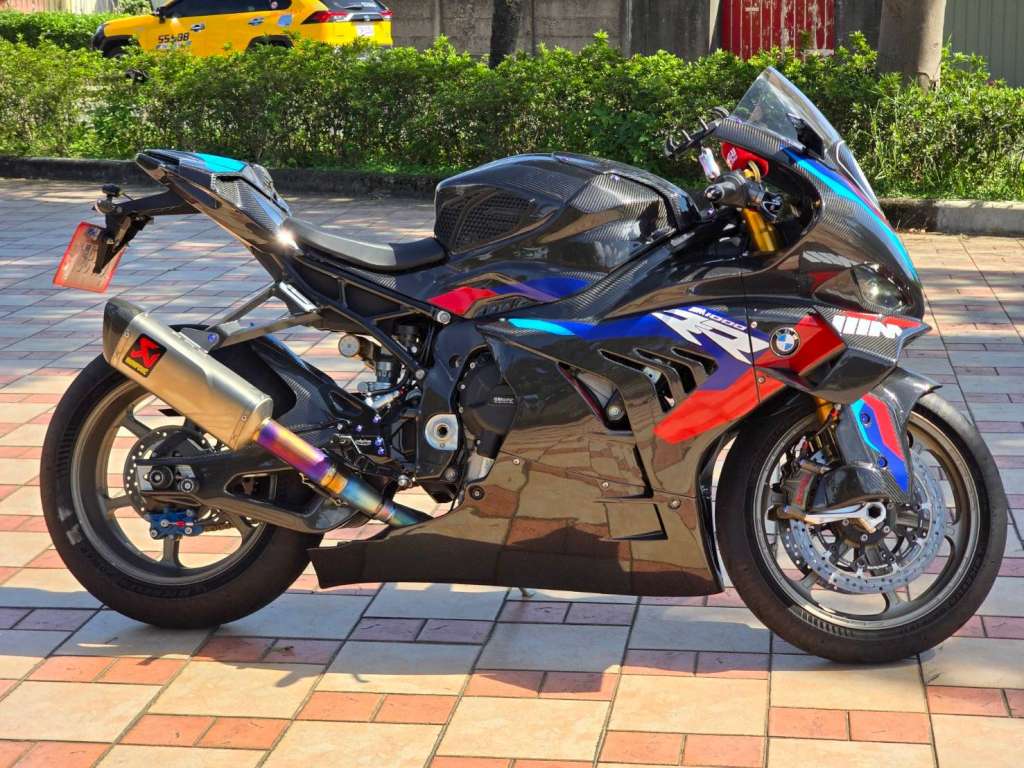 BMW M1000RR - 中古/二手車出售中 [出售] 2022年 BMW M1000RR  已刷電腦 S1000RR可參考 | 老爹重機