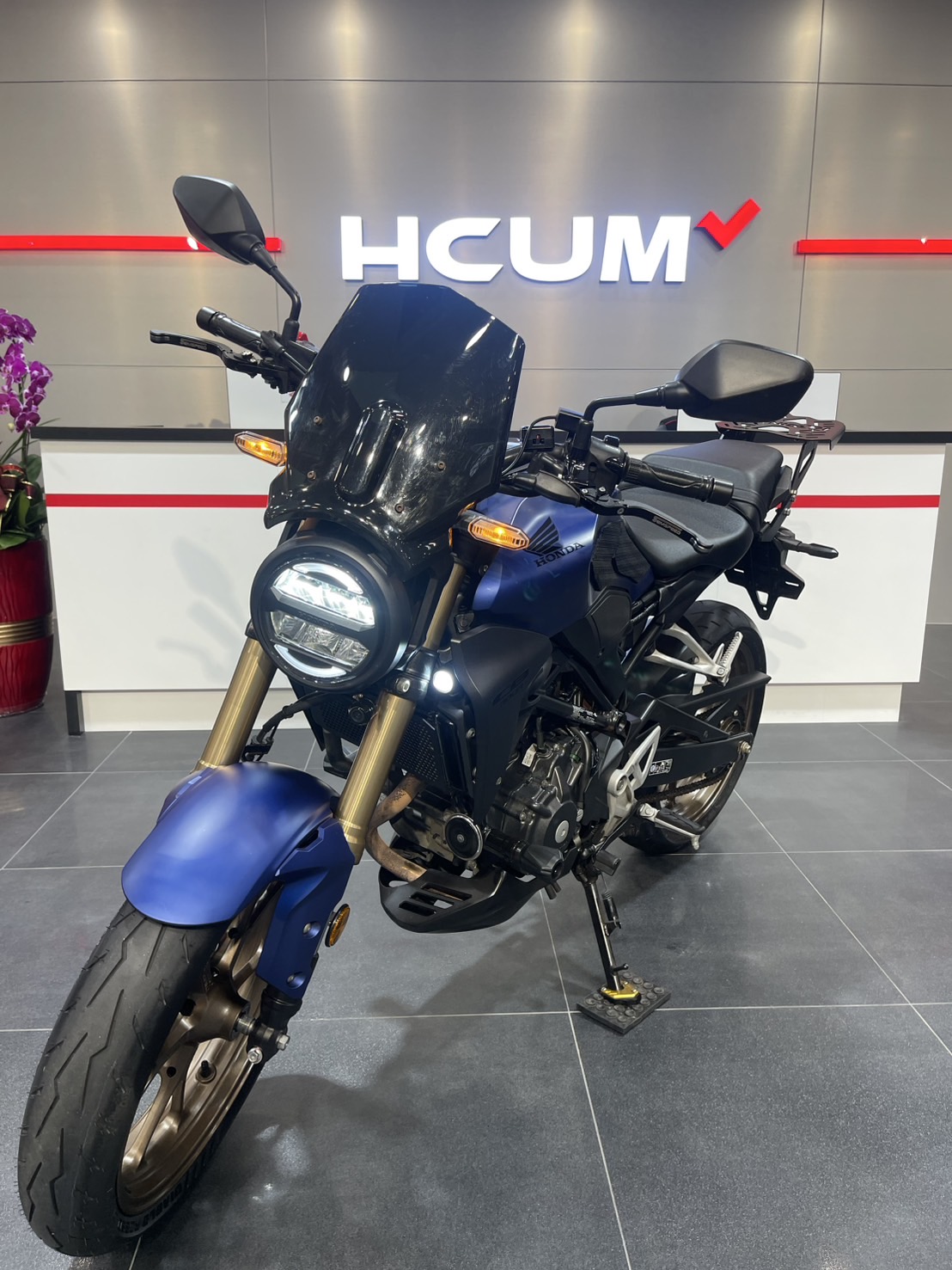 HONDA CB300R - 中古/二手車出售中 車款 : CB300R 出廠年份：2022 領牌年份：2022.12 行駛里程：8980公里 車輛所在：新北市中和區 | 個人自售