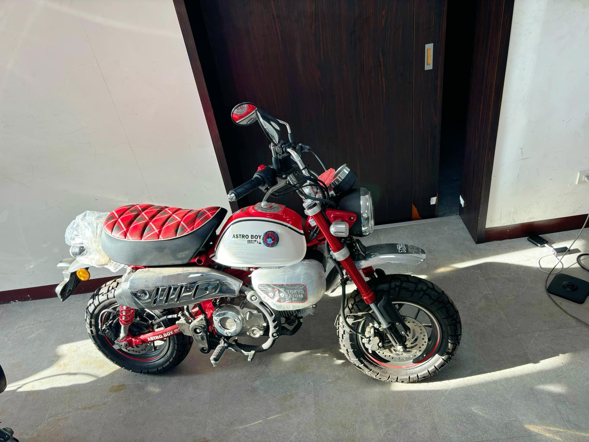 HONDA Monkey 125新車出售中 新車HONDA Monkey125 原子小金剛 限量聯名款（現車現領） | 個人自售