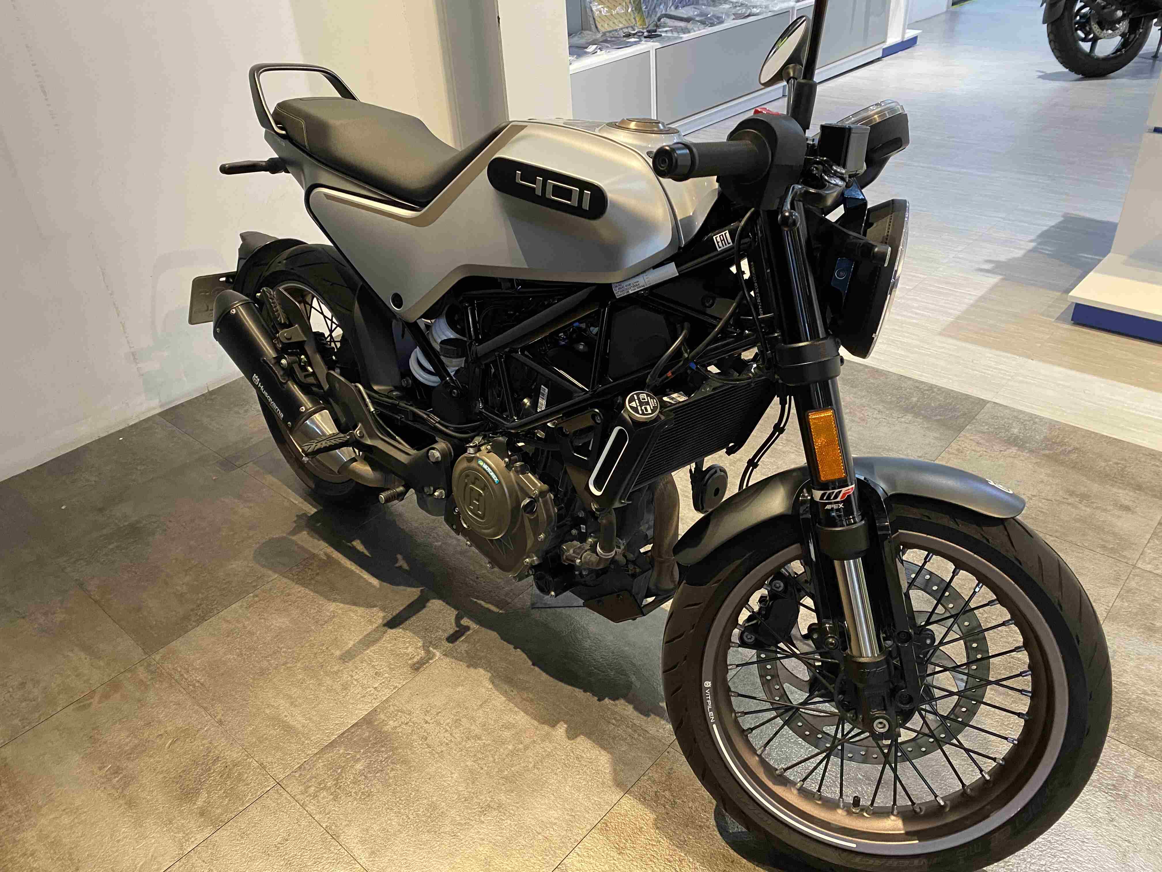 HUSQVARNA VITPILEN 401 - 中古/二手車出售中 總代理白箭401，里程低，無倒車無事故 | 盛傑車輛事業有限公司