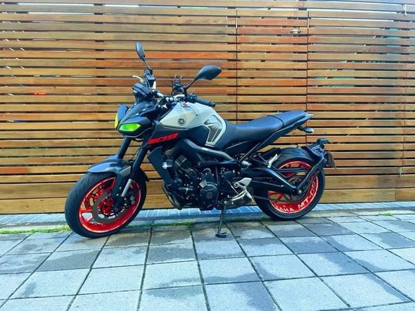 YAMAHA MT-09 - 中古/二手車出售中 YAMAHA MT-09 | 個人自售