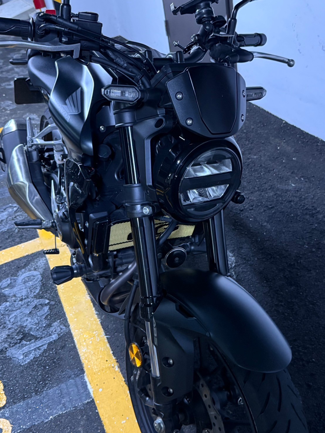 HONDA CB300R - 中古/二手車出售中 一手 公司車  | 個人自售