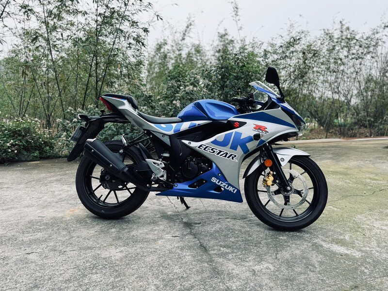 SUZUKI GSX-R150 - 中古/二手車出售中 Suzuki GSX-R150 一手車原漆無事故可協助貸款 | 摩托販