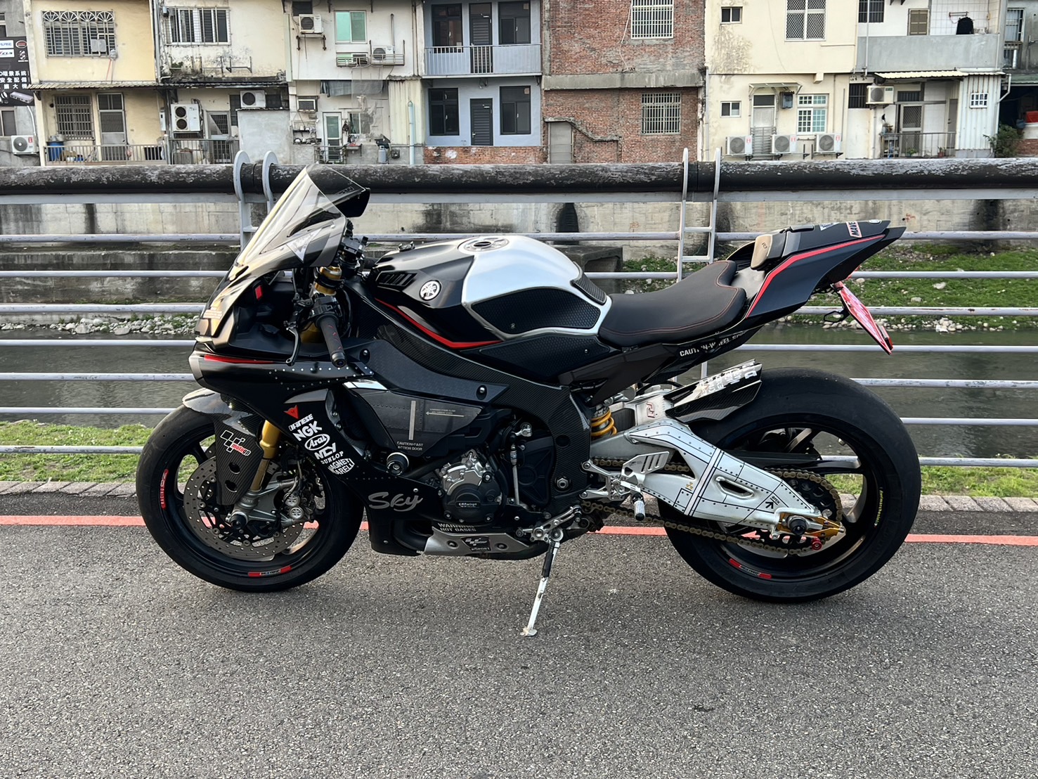 YAMAHA YZF-R1M - 中古/二手車出售中 2016 Yamaha R1M | Ike 孝森豪重機