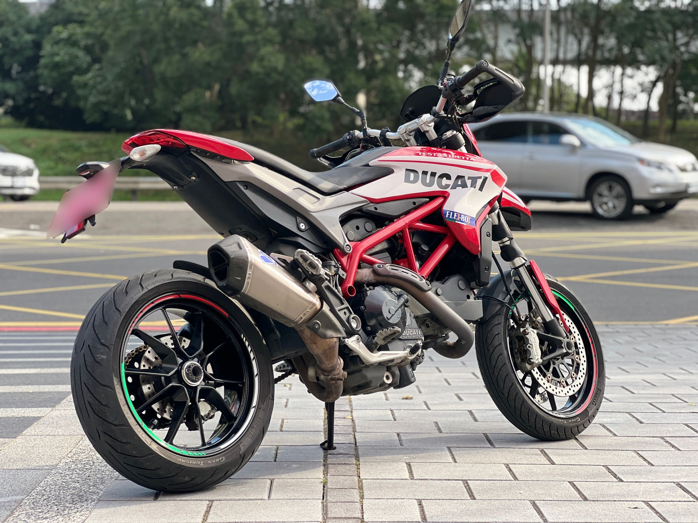 DUCATI HYPERMOTARD821 - 中古/二手車出售中 2014年 DUCATI Hypermotard 821/0元交車/分期貸款/車換車/線上賞車/到府交車 | 翊帆國際重車