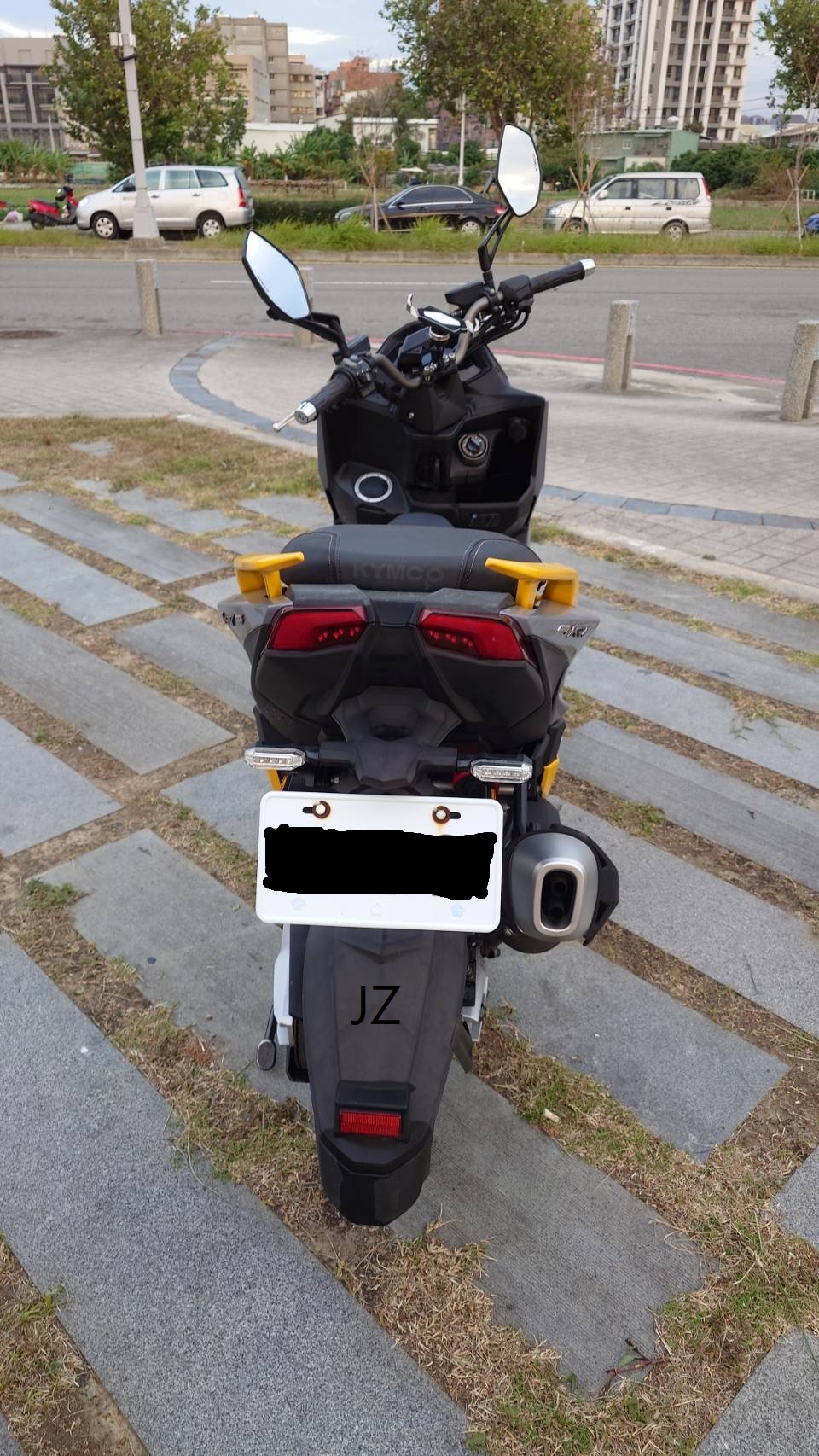 光陽 KRV180 - 中古/二手車出售中 KYMCO 光陽 2022 KRV180 TCS Keyless 皮帶版 | 個人自售