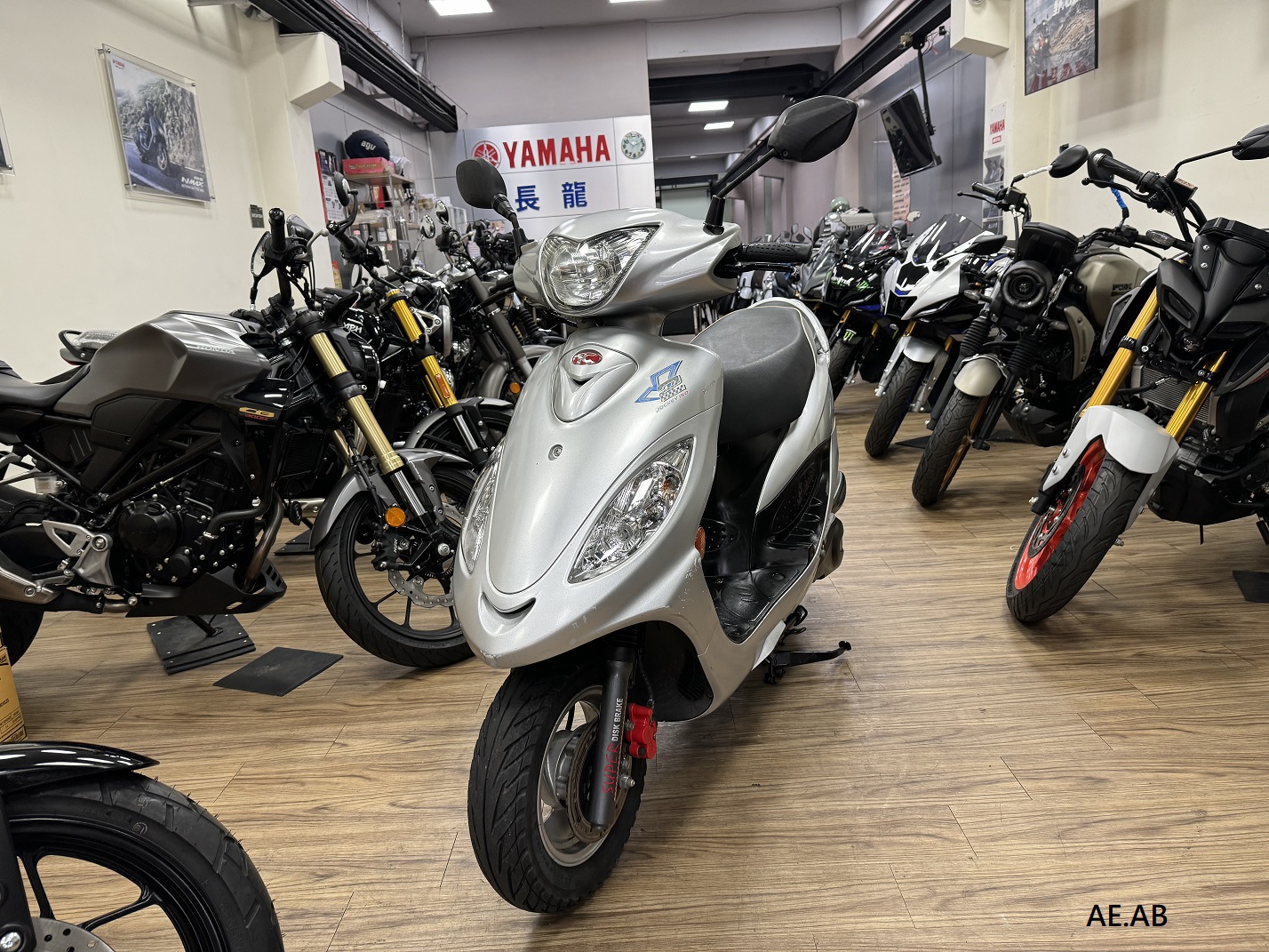 光陽 v2 150 - 中古/二手車出售中 【新竹長龍車業】KYMCO 光陽 V2 150 碟煞 | 新竹長龍車業行