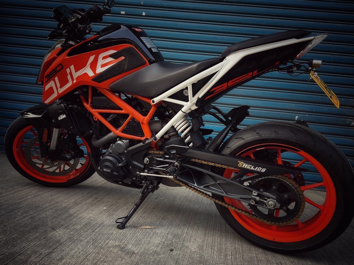 KTM 390DUKE - 中古/二手車出售中 DUKE390 碳蠍管 行車記錄器 總代理 無摔車無事故 小資族二手重機買賣 | 小資族二手重機買賣