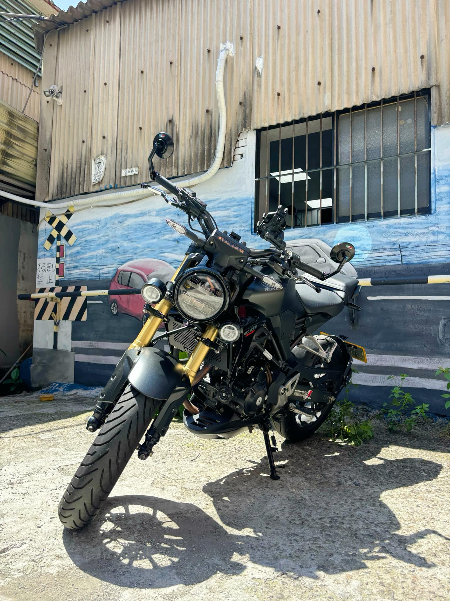 【個人自售】HONDA CB300R - 「Webike-摩托車市」 HONDA CB300R 有擋顯/滑離
