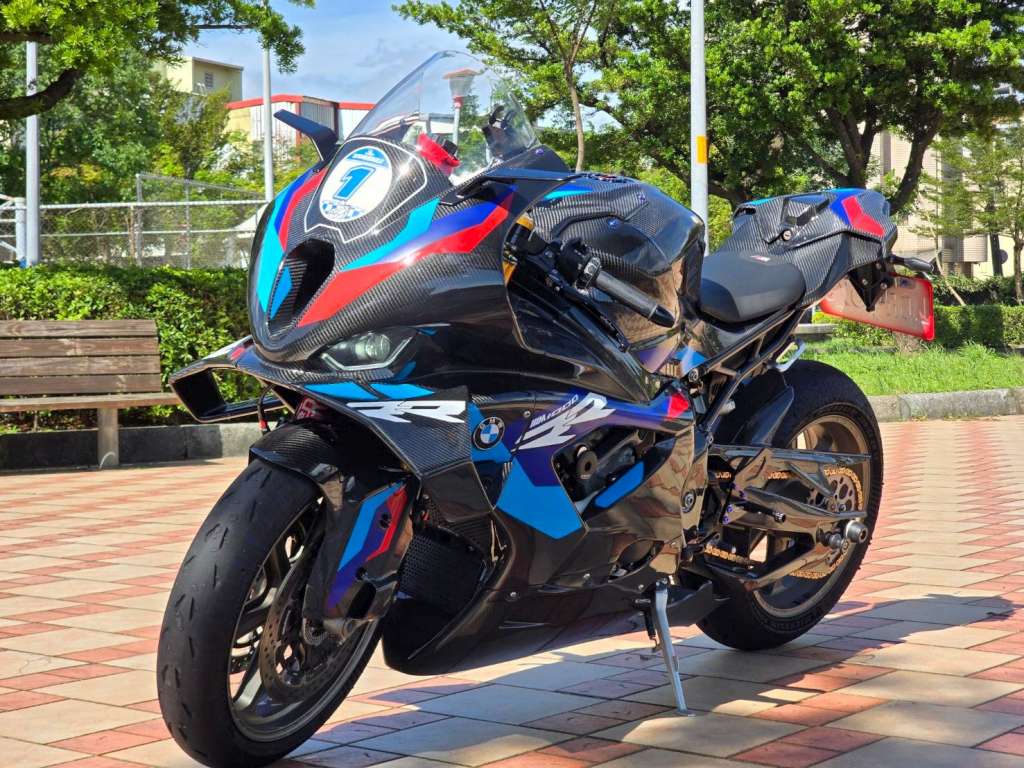 BMW M1000RR - 中古/二手車出售中 [出售] 2022年 BMW M1000RR  已刷電腦 S1000RR可參考 | 老爹重機