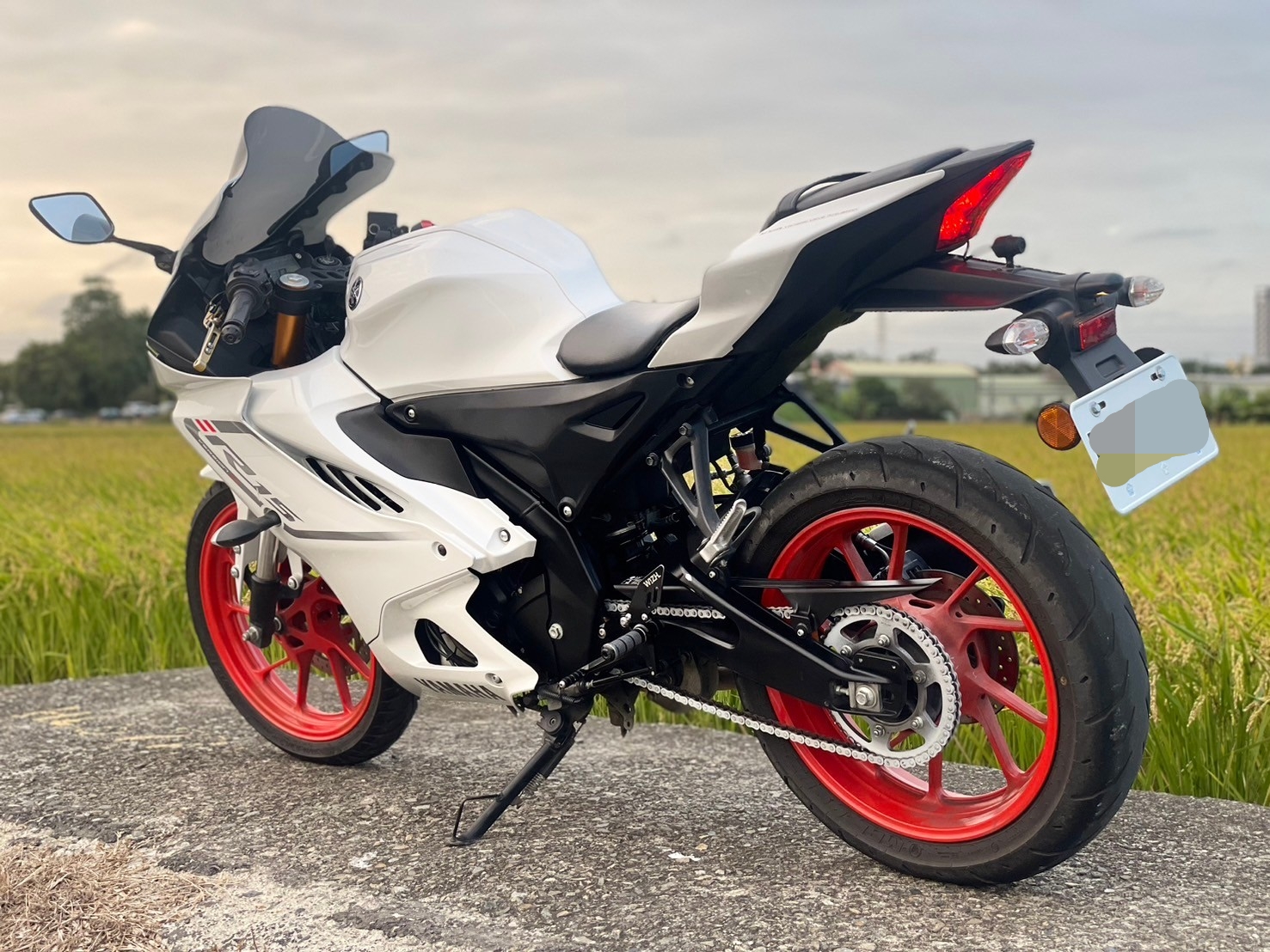 YAMAHA YZF-R15 - 中古/二手車出售中 R15V4白色 有原廠快排 | 武士重機-阿良