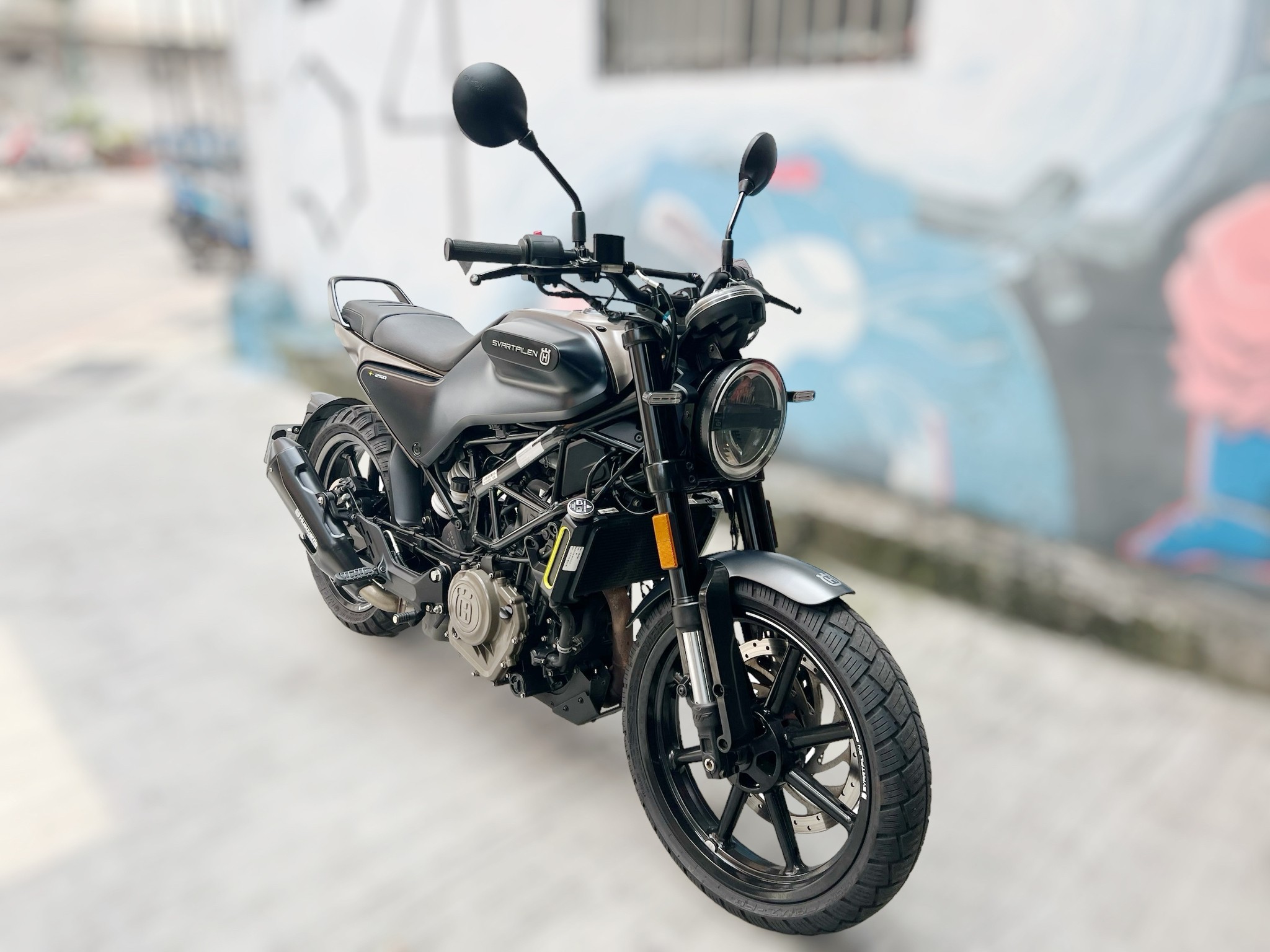 HUSQVARNA SVARTPILEN 250 - 中古/二手車出售中 HUSQVARNA SVARTPILEN 250 安東公司車 協助分期、託運、換車補貼、代償結清 Line ID:@q0984380388 | 小菜輕重機