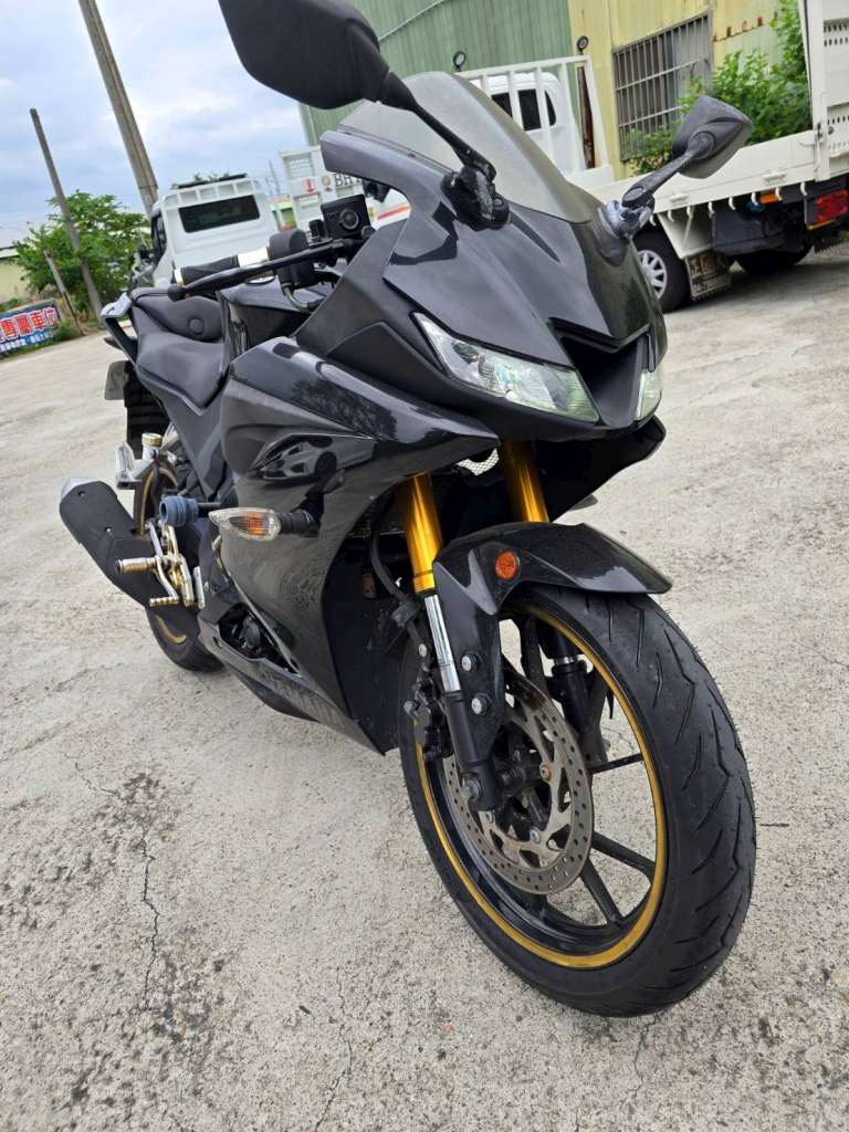 YAMAHA YZF-R15 - 中古/二手車出售中 [出售] 2018年 YAMAHA R15V3 倒叉 | 老爹重機