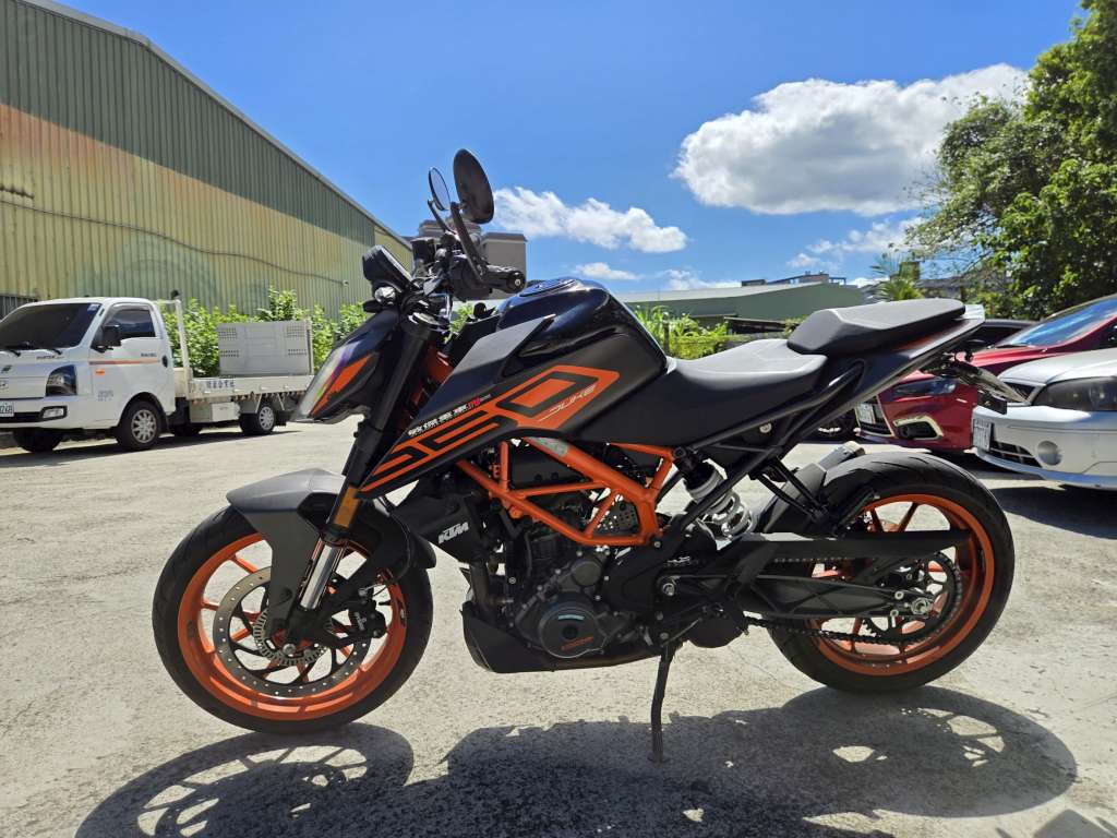 KTM 250DUKE - 中古/二手車出售中 [出售] 2022年 KTM DUKE250 ABS | 老爹重機