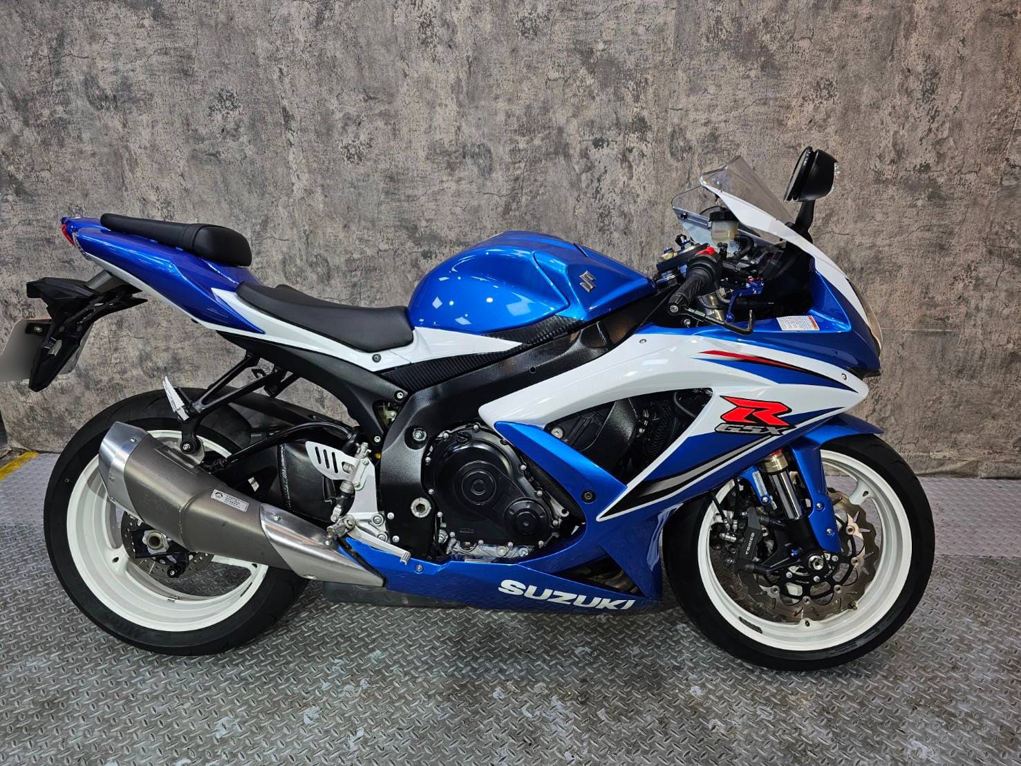 SUZUKI GSX-R600 - 中古/二手車出售中 2008年 SUZUKI GSX-R600/0元交車/分期貸款/車換車/線上賞車/到府交車 | 翊帆國際重車