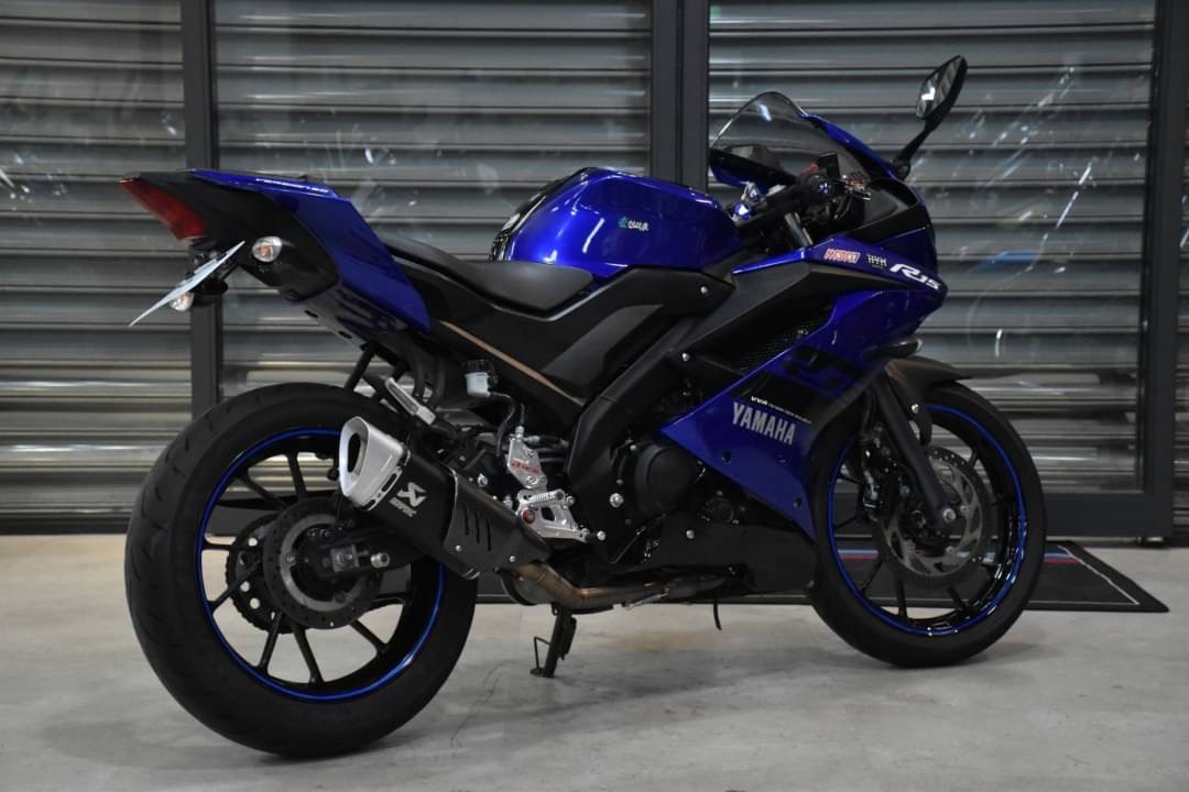 YAMAHA YZF-R15 - 中古/二手車出售中 全段排氣管 RCB腳踏後移 小資族二手重機買賣 | 小資族二手重機買賣