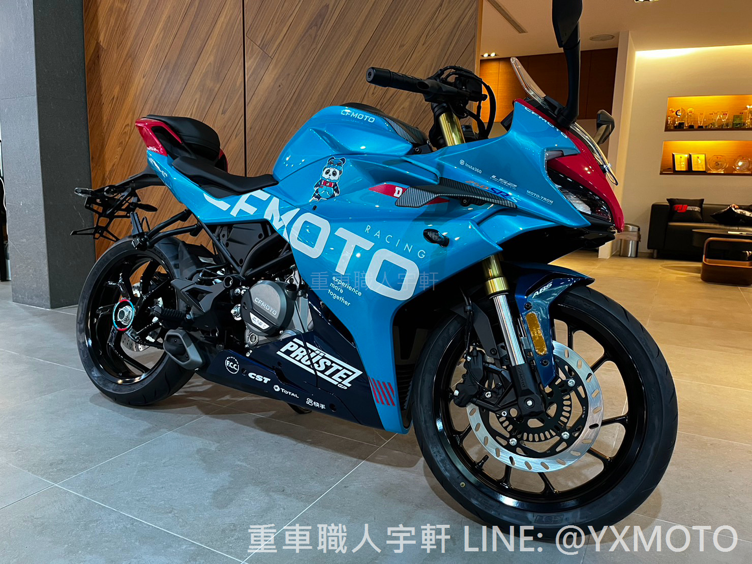 CFMOTO 250SR S MOTO3新車出售中 【健雄宇軒】全額零利率 ! CFMOTO 250SR S MOTO3 藍 單搖臂版本 總代理公司車 | 重車銷售職人-宇軒 (敏傑)