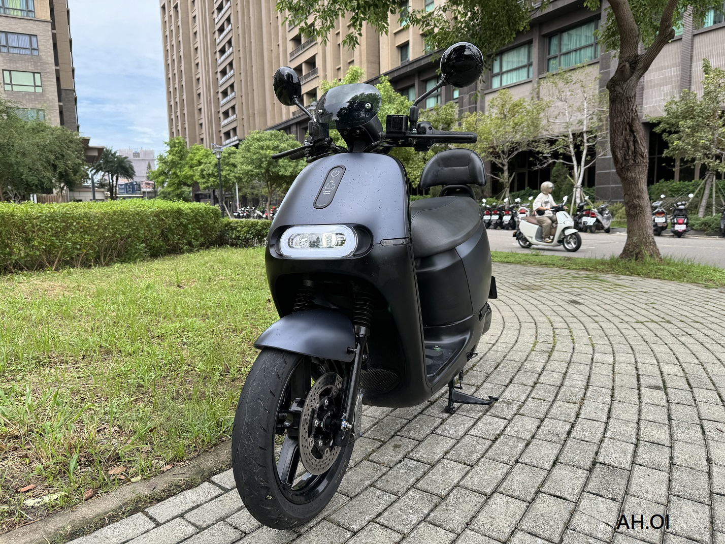 【新竹長龍車業行】Gogoro Gogoro S2 - 「Webike-摩托車市」 【新竹長龍車業】Gogoro S2