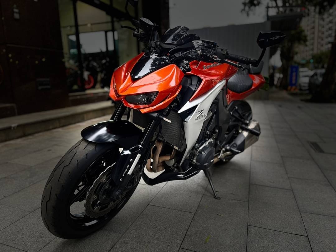 KAWASAKI Z1000 - 中古/二手車出售中 GBRacing引擎護蓋 巴風特端子鏡 小資族二手重機買賣 | 小資族二手重機買賣