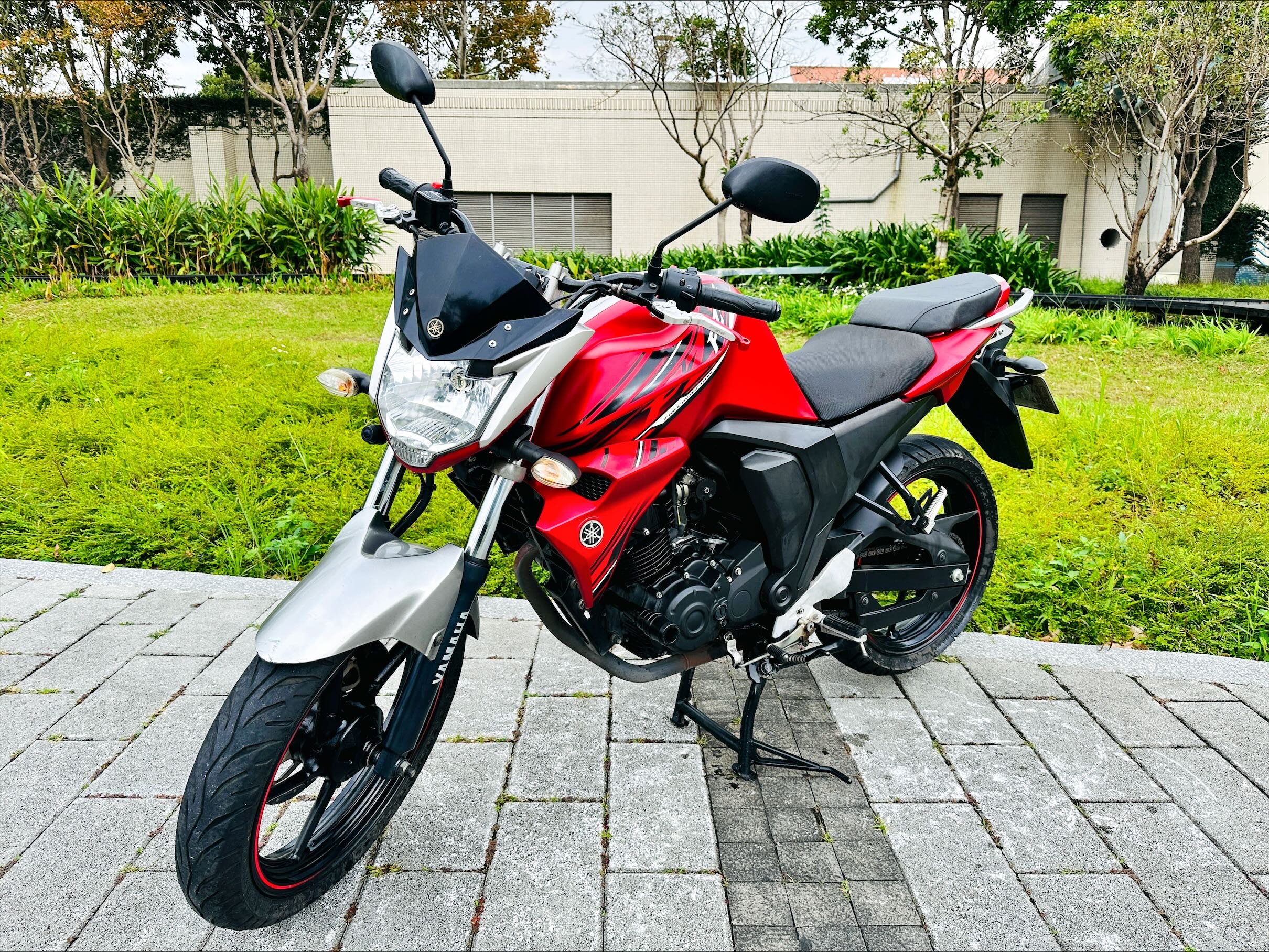 【輪泰車業】YAMAHA FZS-FI - 「Webike-摩托車市」 YAMAHA FZS 150 2019領 輕擋車