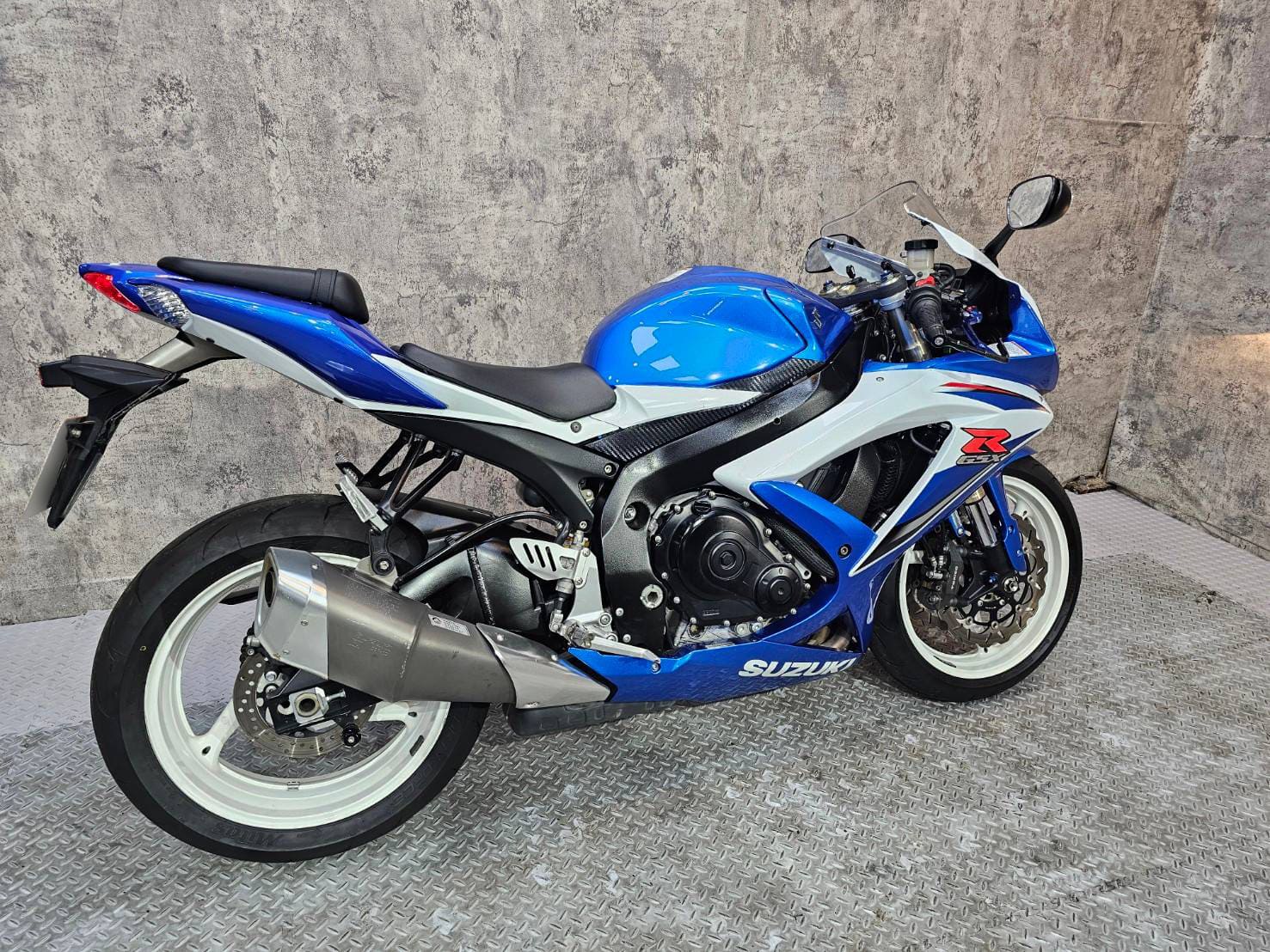 SUZUKI GSX-R600 - 中古/二手車出售中 2008年 SUZUKI GSX-R600/0元交車/分期貸款/車換車/線上賞車/到府交車 | 翊帆國際重車