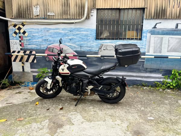 【個人自售】TRIUMPH  TRIDENT660 - 「Webike-摩托車市」 TRIUMPH TRIDENT660