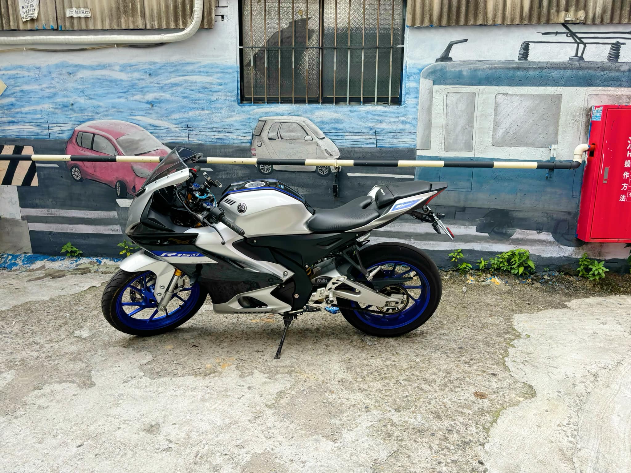 YAMAHA YZF-R15 - 中古/二手車出售中 YAMAHA R15M TFT版 | 個人自售