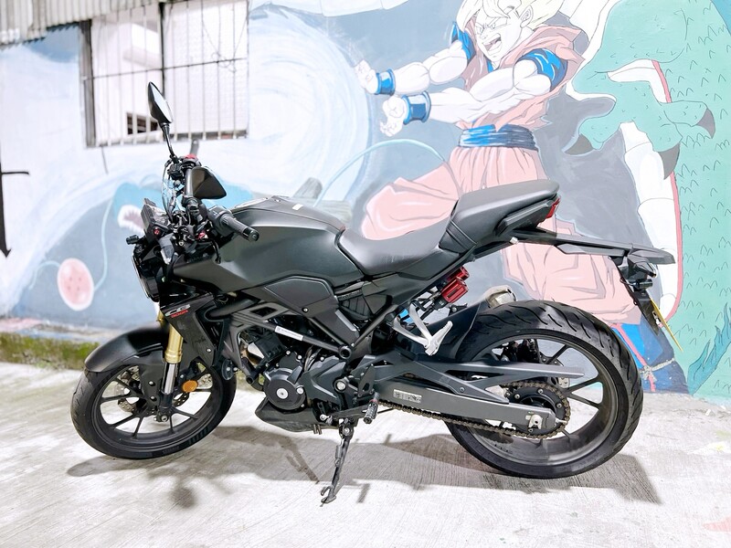 HONDA CB300R - 中古/二手車出售中 HONDA CB300R ABS 檔顯/滑離 台本 協助分期 換車 托運服務。 Line ID:@q0984380388 | 小菜輕重機