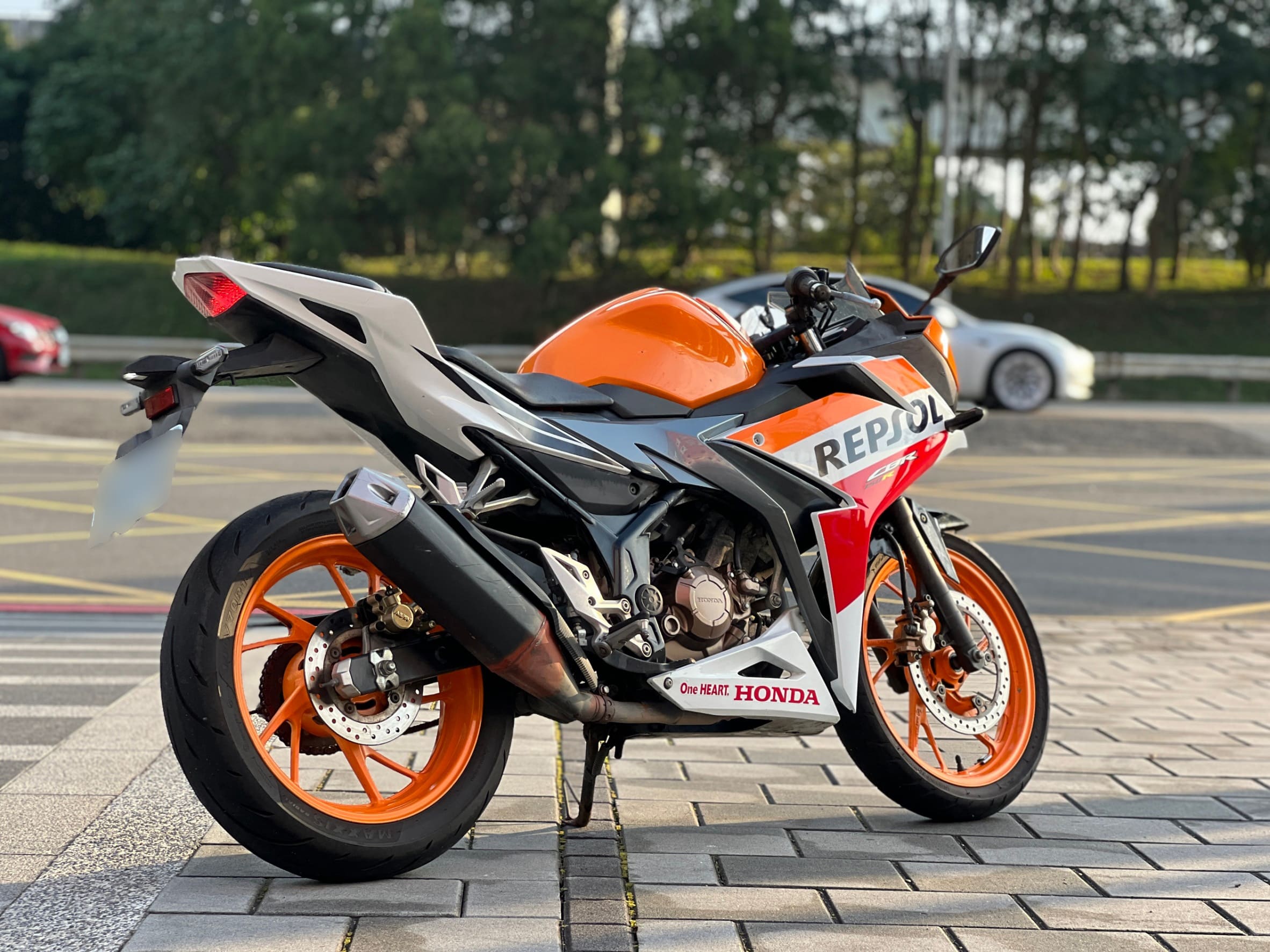 HONDA CBR150R - 中古/二手車出售中 2017年 HONDA CBR150R/0元交車/分期貸款/車換車/線上賞車/到府交車 | 翊帆國際重車