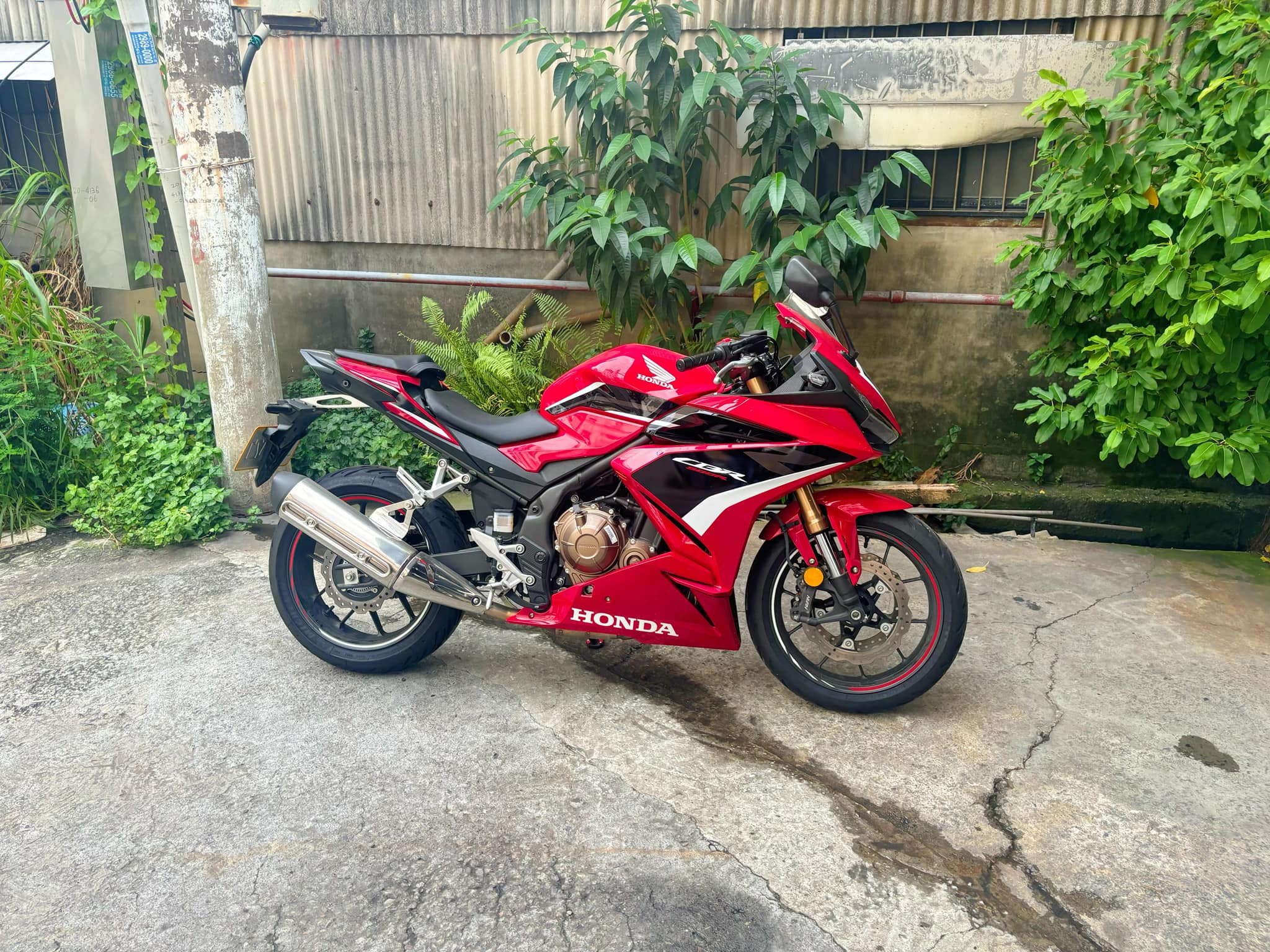 【個人自售】HONDA CBR500R - 「Webike-摩托車市」 HONDA CBR500R 倒叉 雙碟 台本車