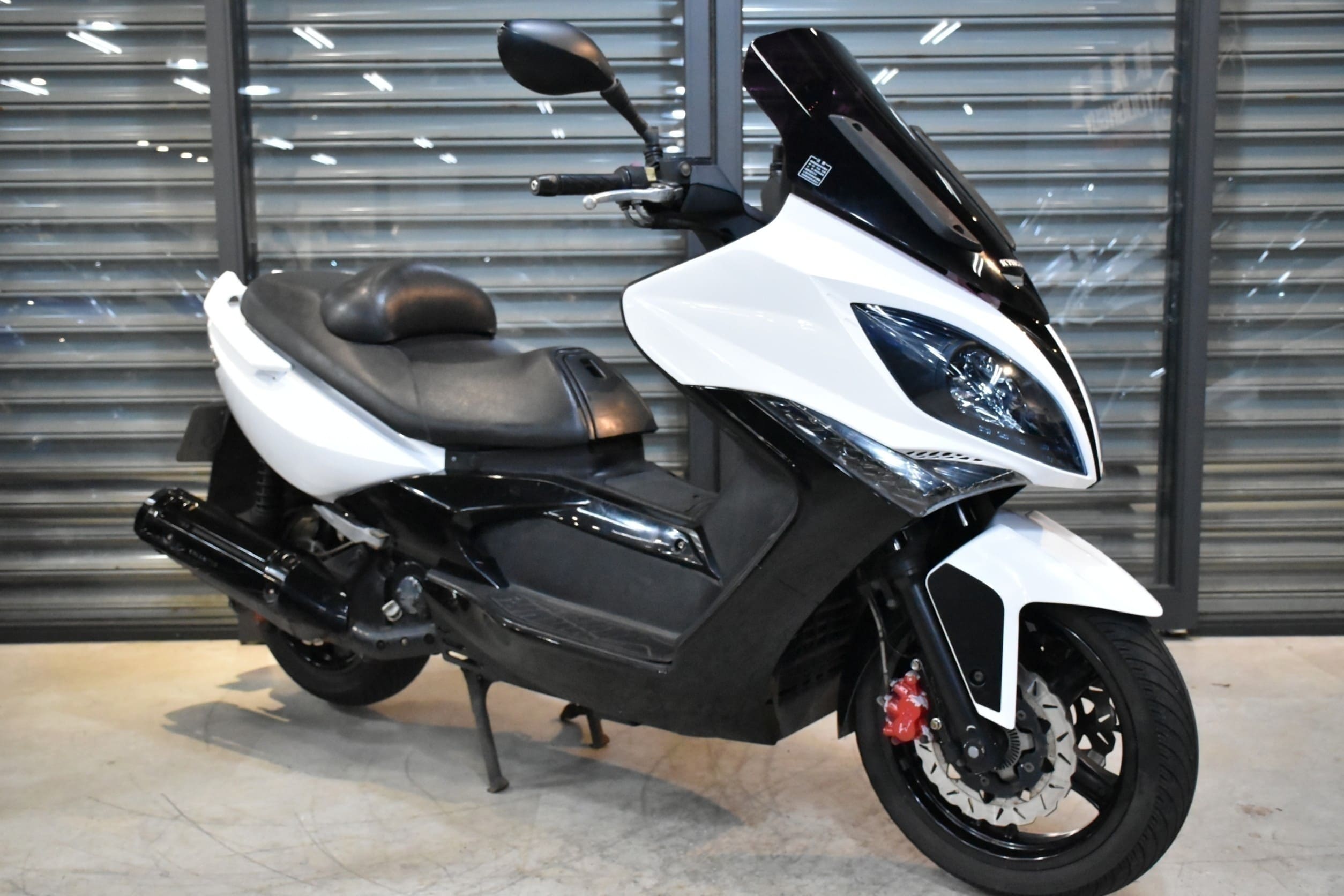 KYMCO XCTING R - 中古/二手車出售中 2015年 KYMCO XCITING R300/0元交車/分期貸款/車換車/線上賞車/到府交車 | 翊帆國際重車