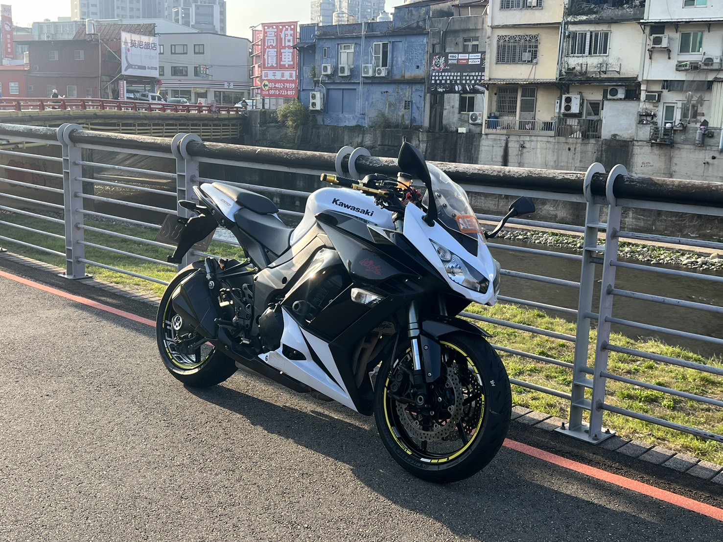 KAWASAKI NINJA1000 - 中古/二手車出售中 2013 Kawasaki Z1000SX | Ike 孝森豪重機