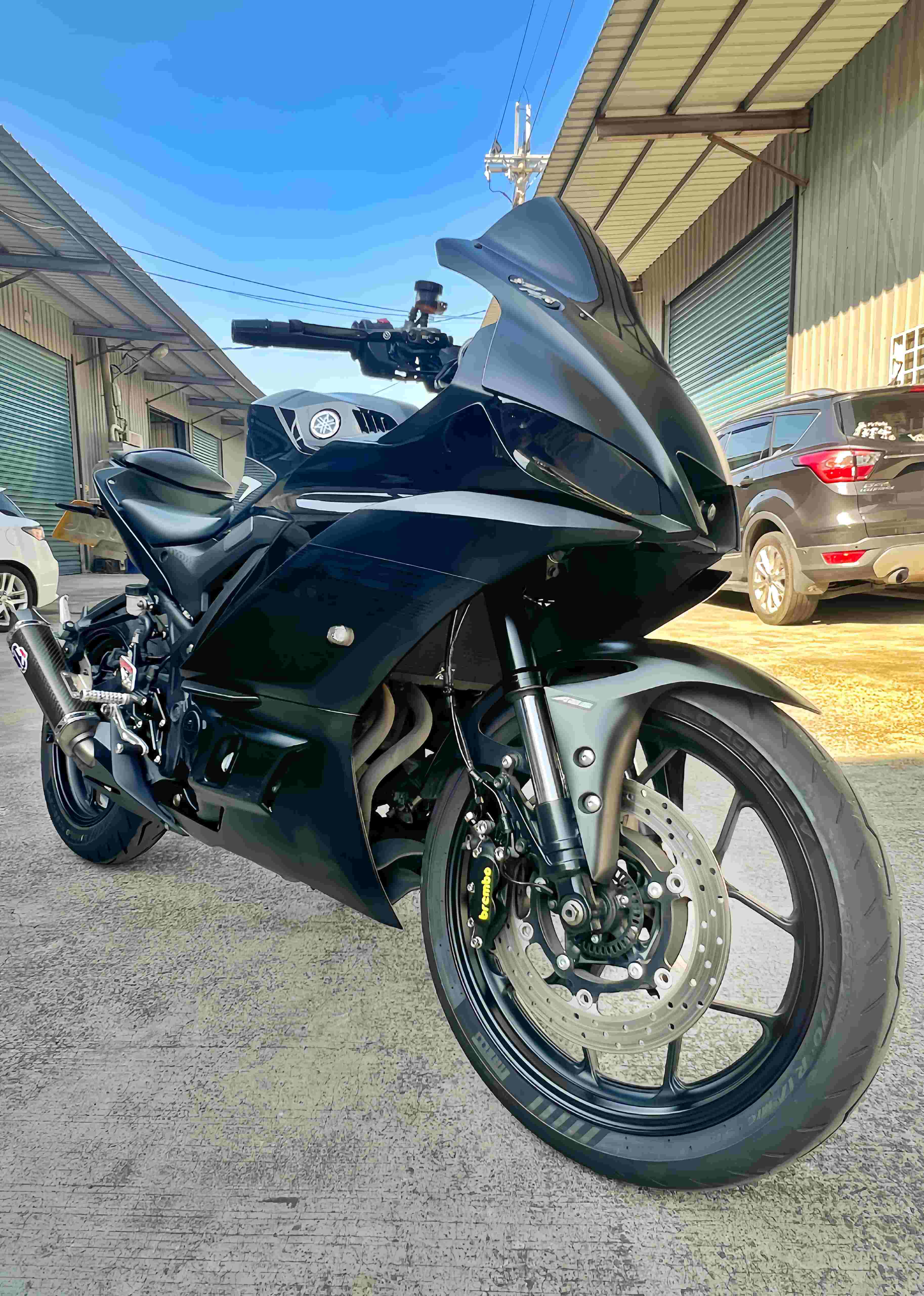 YAMAHA YZF-R3 - 中古/二手車出售中 2021年 R3 番仔管尾段排氣管、Brembo RCS15 煞車總泵&Brembo卡鉗 無摔 無重大事故 | 阿宏大型重機買賣