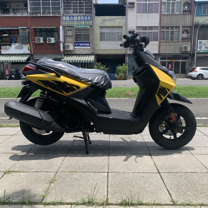 山葉 BWS R125 - 中古/二手車出售中 【高雄二手機車】2017 山葉 BWSR 125 #0117 實車實價/高雄二手機車買賣/便宜售代步車/經濟車 | 貳輪嶼二手機車行-高雄店/中古重機收購/gogoro買賣推薦/線上估價立刻加Line:@motor888 （台南、屏東也有到府收購）