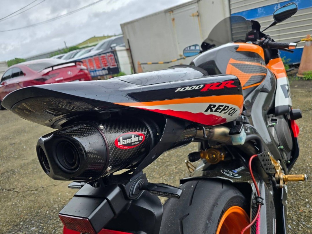 HONDA CBR1000RR Fire Blade - 中古/二手車出售中 HONDA CBR1000RR 力豹仕 | J.C.重車