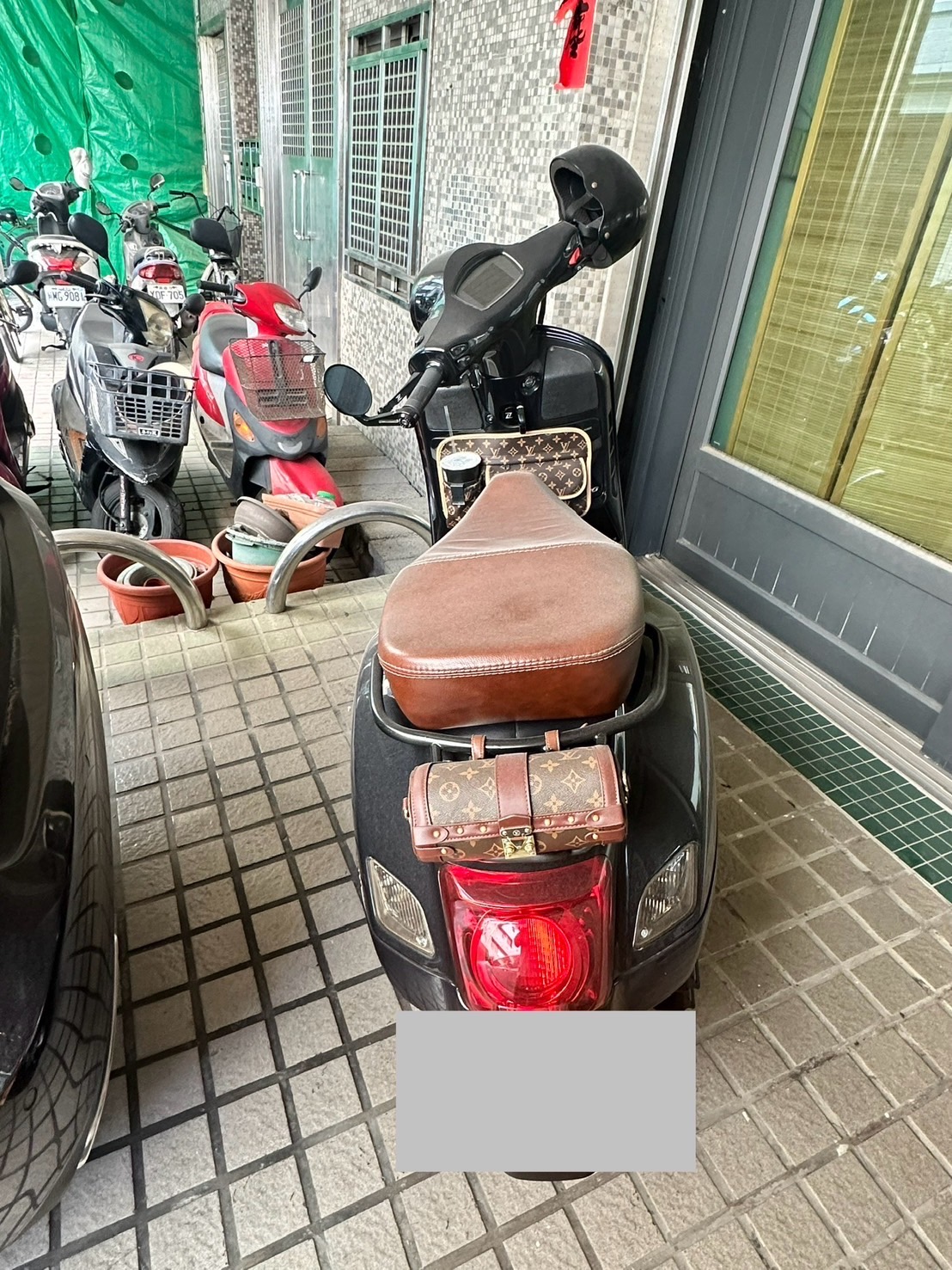 VESPA GTS300ie - 中古/二手車出售中 偉士牌 GTS300 一手車 無倒無摔 下雨不騎 | 個人自售