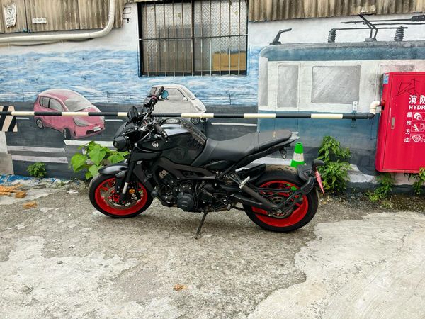 YAMAHA MT-09 - 中古/二手車出售中 YAMAHA MT-09 | 個人自售