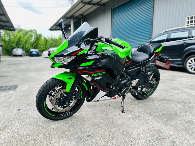 KAWASAKI NINJA650 - 中古/二手車出售中 kawasaki ninja 650 新款液晶儀表 原廠保固中 | 摩托販