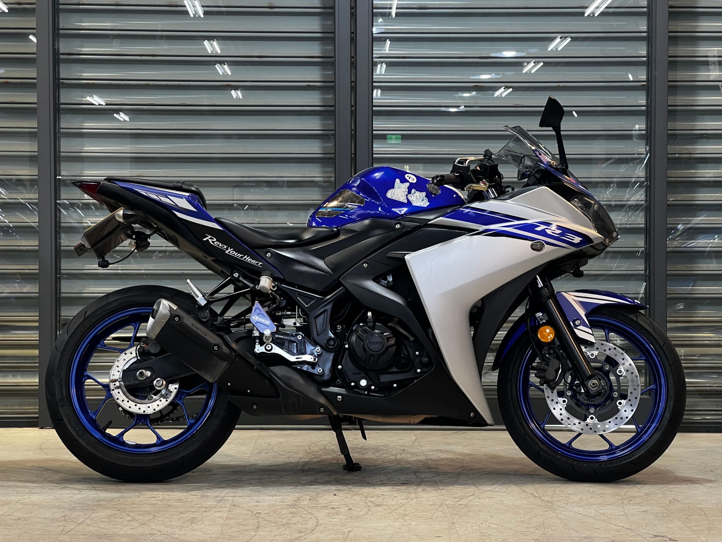 YAMAHA YZF-R3 - 中古/二手車出售中 2016年 YAMAHA YZF-R3/0元交車/分期貸款/車換車/線上賞車/到府交車 | 翊帆國際重車