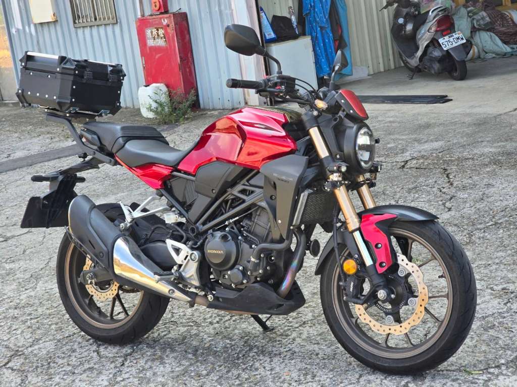 HONDA CB300R - 中古/二手車出售中 [出售] 2021年 HONDA CB300R ABS | 老爹重機