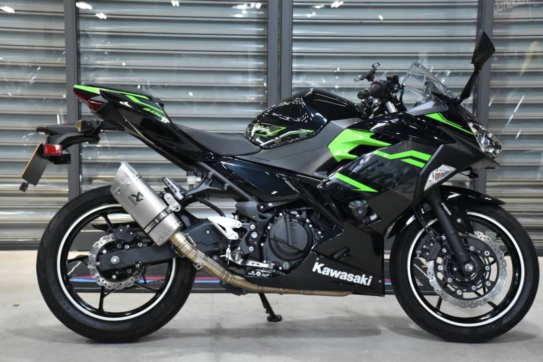 KAWASAKI NINJA400 - 中古/二手車出售中 全段排氣管 Ridea（端子、握把）行車記錄器 小資族二手重機買賣 | 小資族二手重機買賣