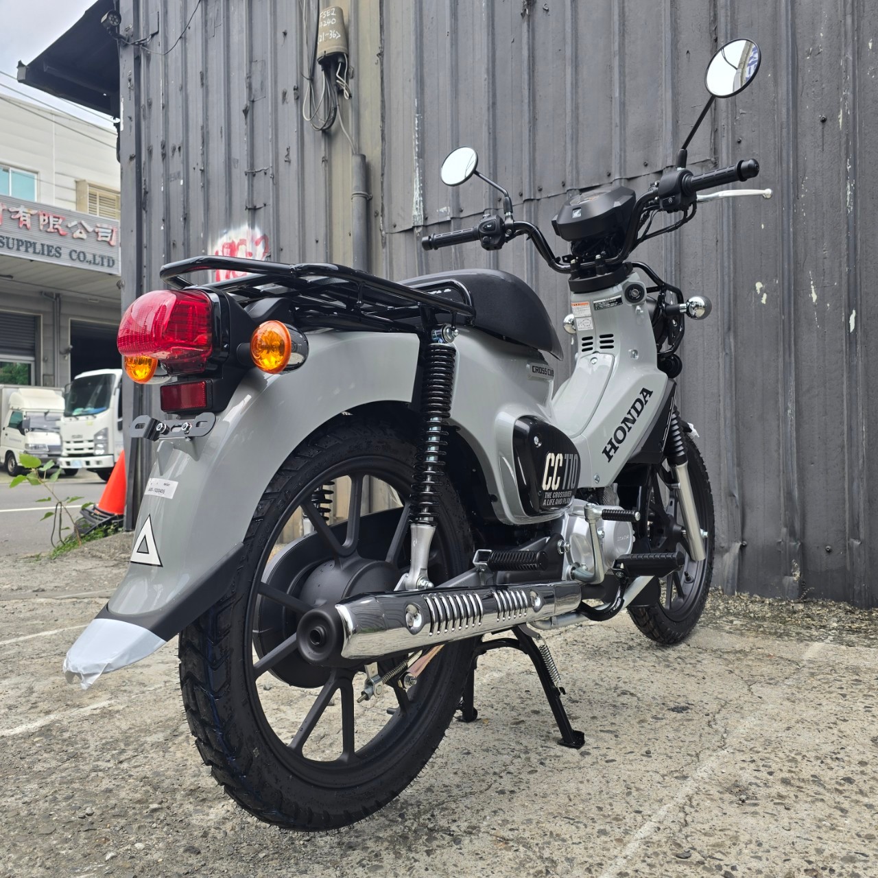 HONDA CROSS Cub 新車出售中 售 新車 2024 本田 HONDA CROSS CUB 110 有附後坐墊 日規 CC110 本田小狼 | 飛翔國際