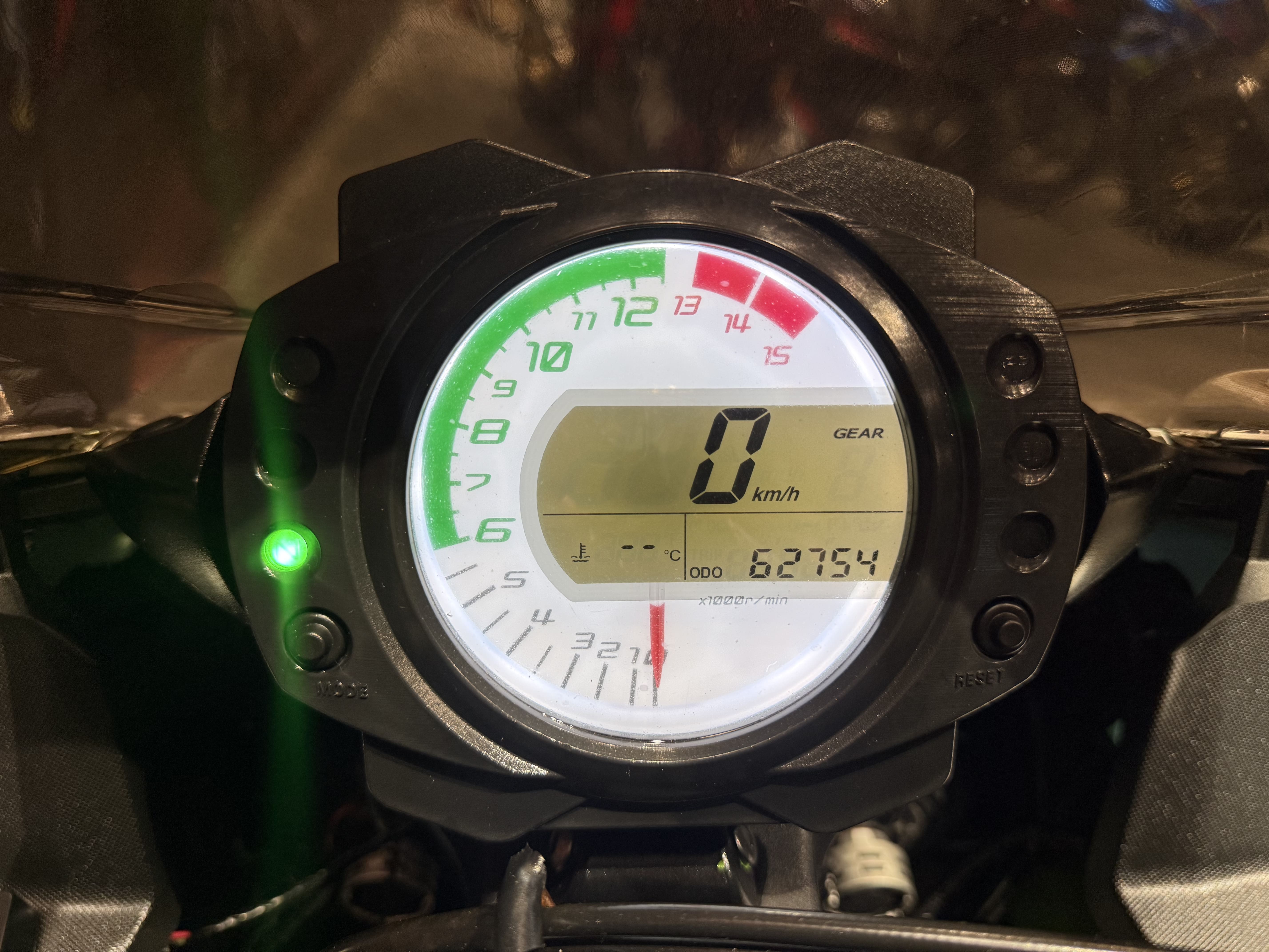 KAWASAKI NINJA ZX-10R - 中古/二手車出售中2010年KAWASAKI ZX
