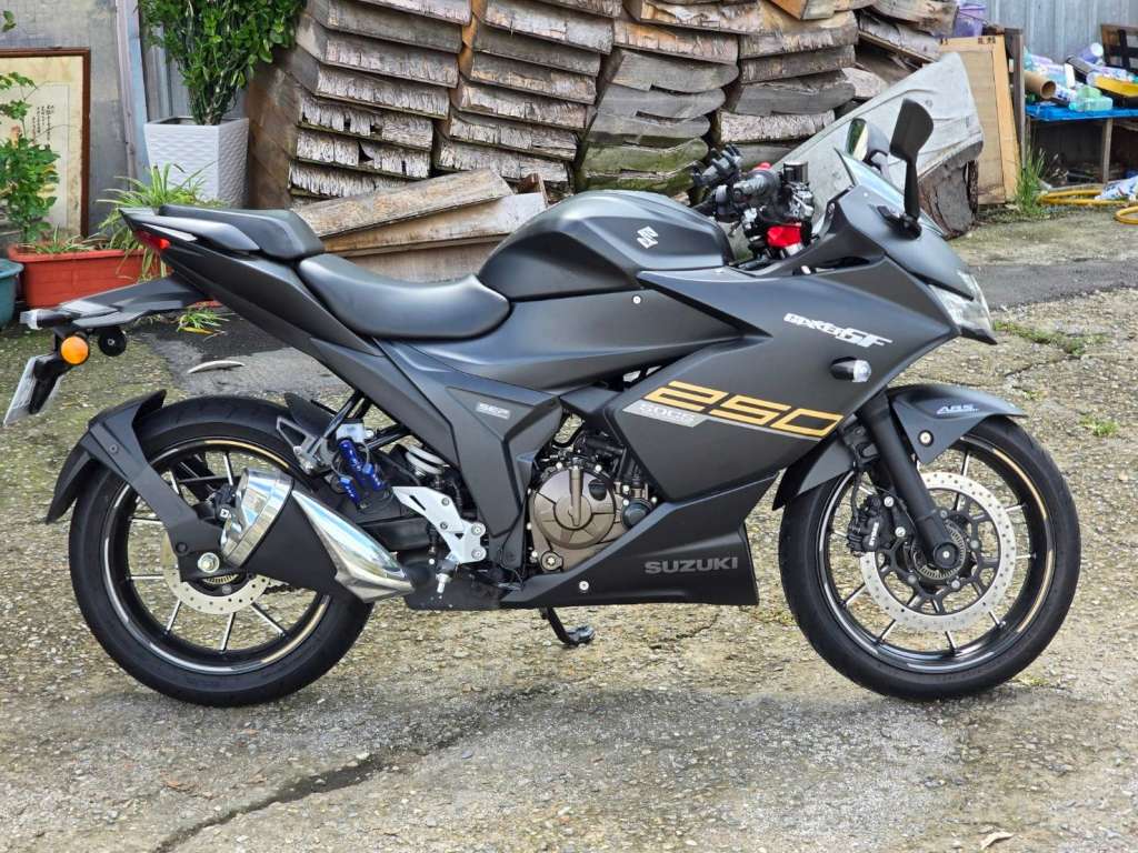 SUZUKI GIXXER 250 SF - 中古/二手車出售中 [出售] 2022年 鈴木 SUZUKI GIXXER SF250 ABS | 老爹重機