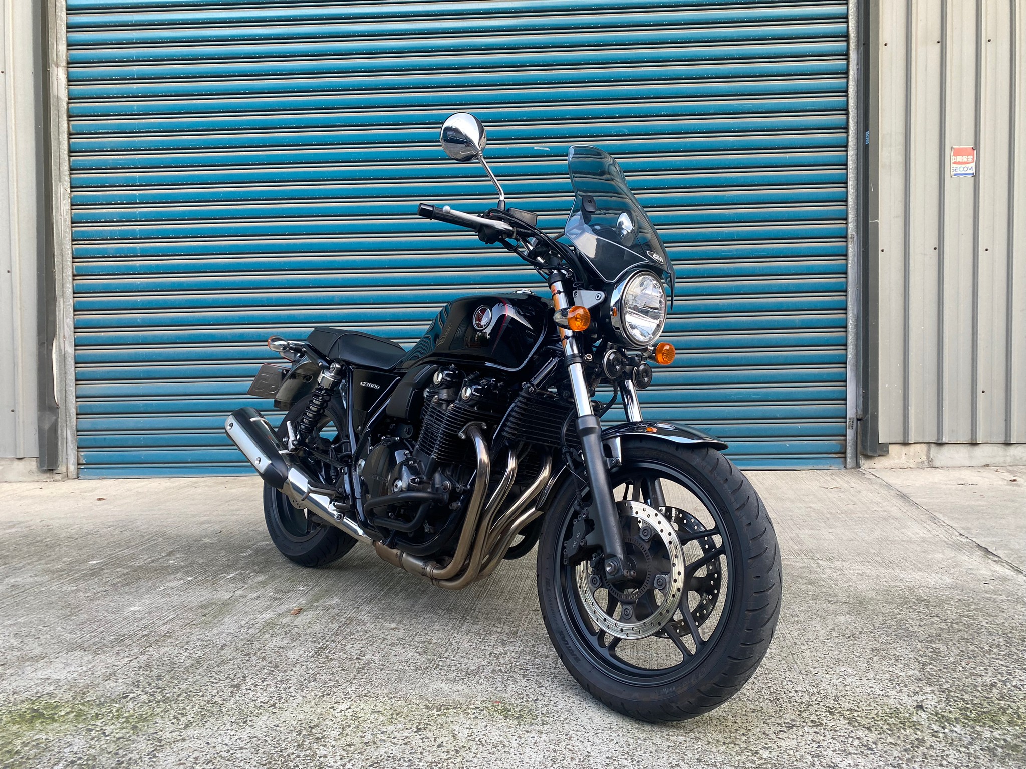 HONDA CB1100 - 中古/二手車出售中 15年CB1100 基本改裝:行車記錄器 GIVI風鏡 引擎保桿 Garmin導航器 IG:大聖二輪廣場 | Motoshen大聖二輪廣場